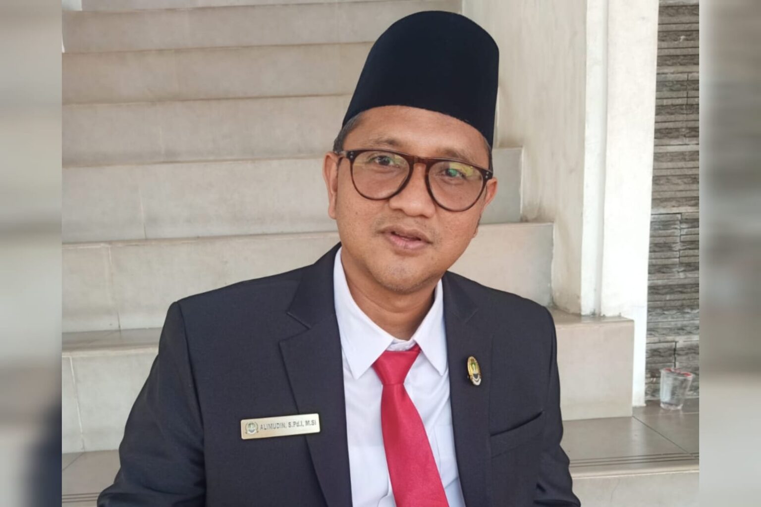 Alimuddin Anggota Komisi I DPRD Kota Bekasi