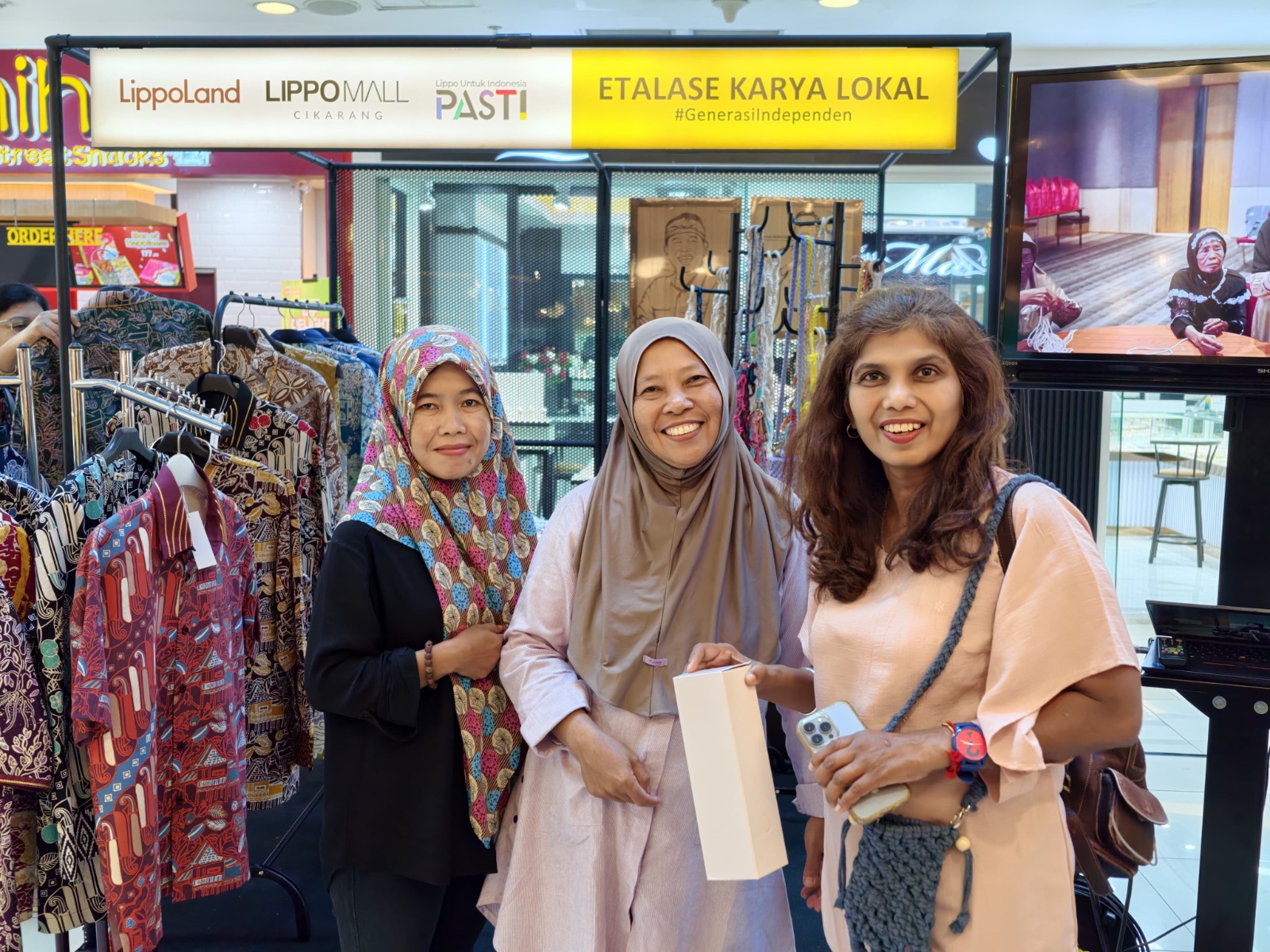 LPCK fasilitasi pameran kerajinan tangan di Mall Lippo Cikarang