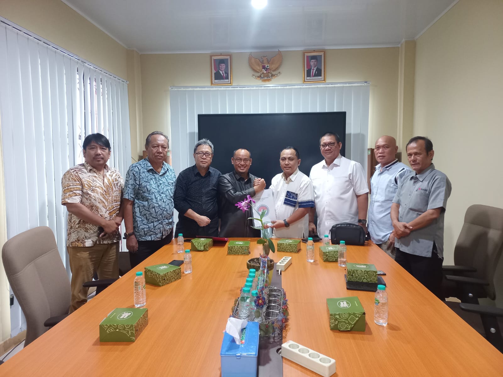 Sardi Efendi Ketua Pimpinan DPRD
