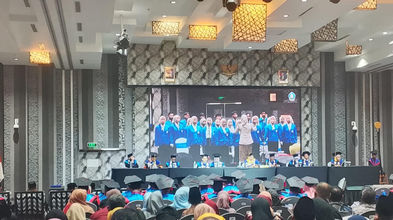 Wisuda Lulusan STEBI Global Mulia